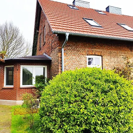 Apartment Faehrhaus Wittower Faehre *